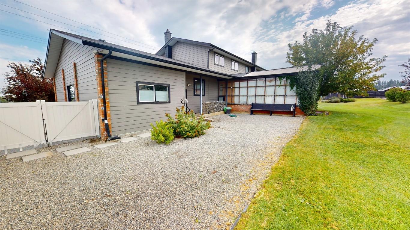 









2211


9th

Street,
Cranbrook,




BC
V1C 6Y7

