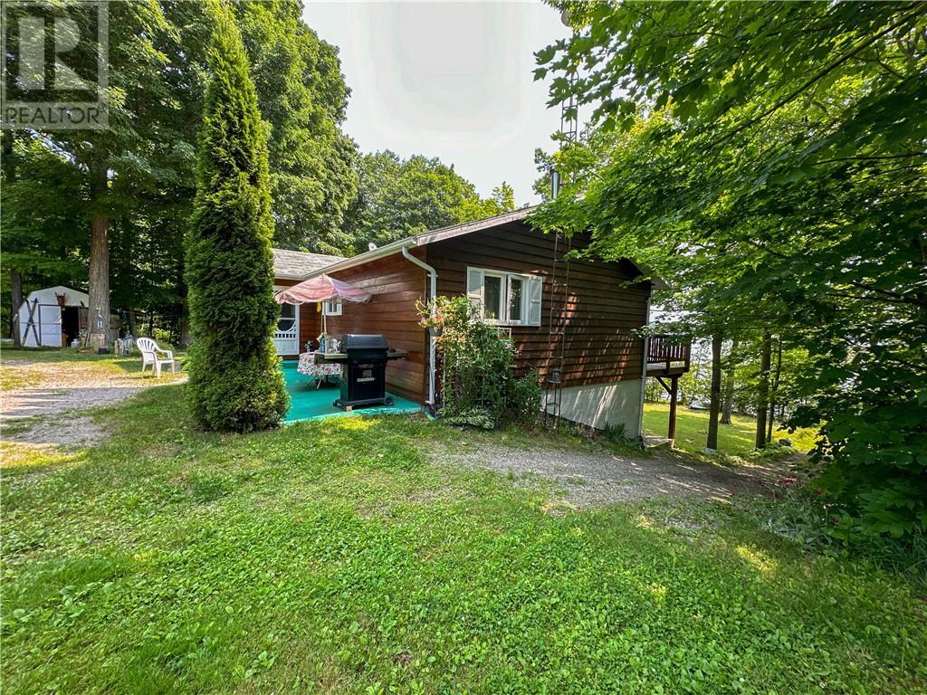 












700 Ice Lake Drive

,
Gore Bay, Manitoulin Island,




Ontario
P0P1H0

