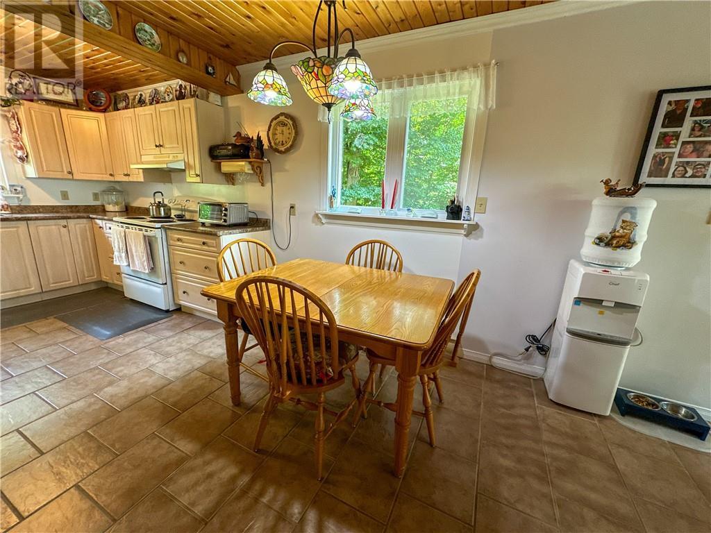 












700 Ice Lake Drive

,
Gore Bay, Manitoulin Island,




Ontario
P0P1H0

