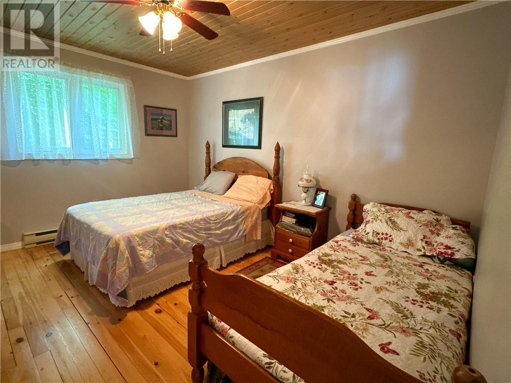 












700 Ice Lake Drive

,
Gore Bay, Manitoulin Island,




Ontario
P0P1H0

