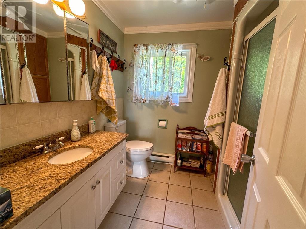












700 Ice Lake Drive

,
Gore Bay, Manitoulin Island,




Ontario
P0P1H0

