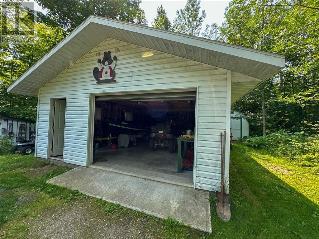 












700 Ice Lake Drive

,
Gore Bay, Manitoulin Island,




Ontario
P0P1H0

