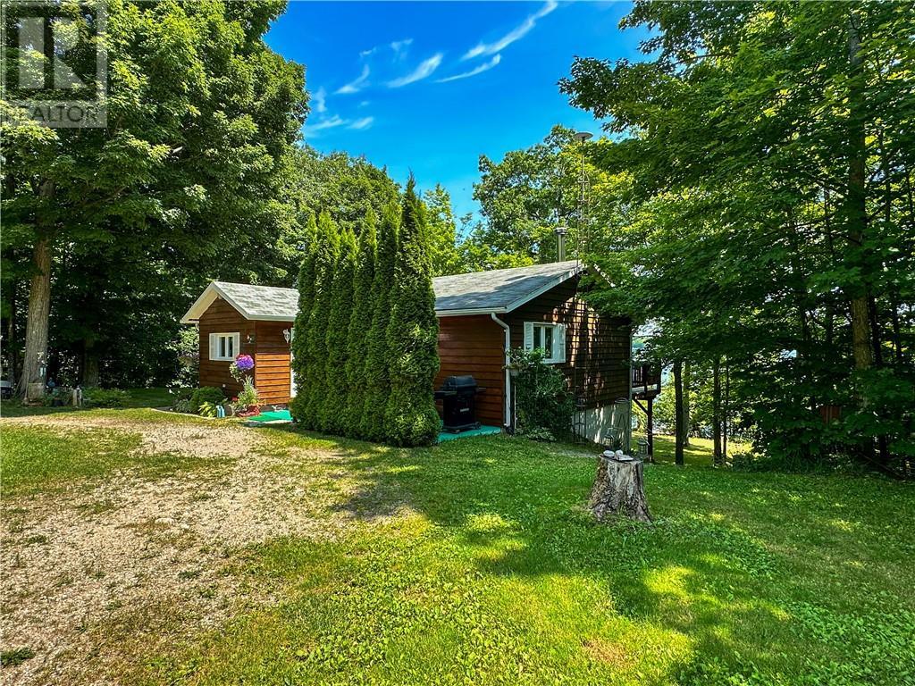 












700 Ice Lake Drive

,
Gore Bay, Manitoulin Island,




Ontario
P0P1H0

