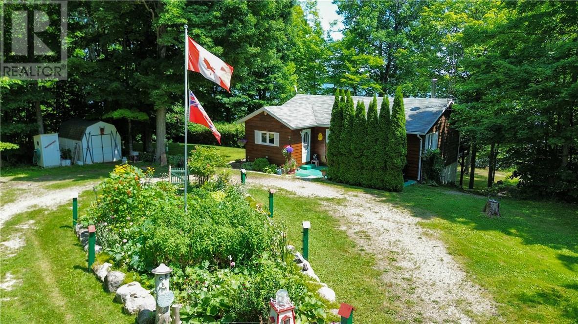












700 Ice Lake Drive

,
Gore Bay, Manitoulin Island,




Ontario
P0P1H0

