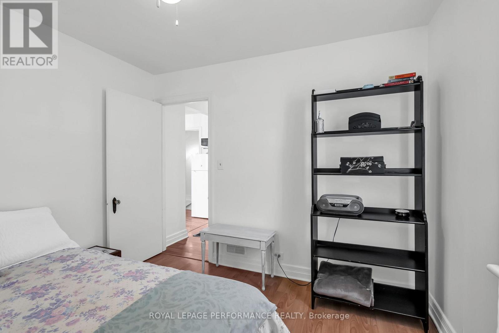 












543 FIFTH STREET E

,
Cornwall,




Ontario
K6H2M6

