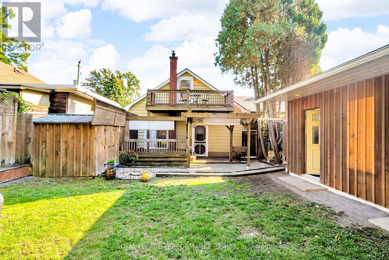 












543 FIFTH STREET E

,
Cornwall,




Ontario
K6H2M6

