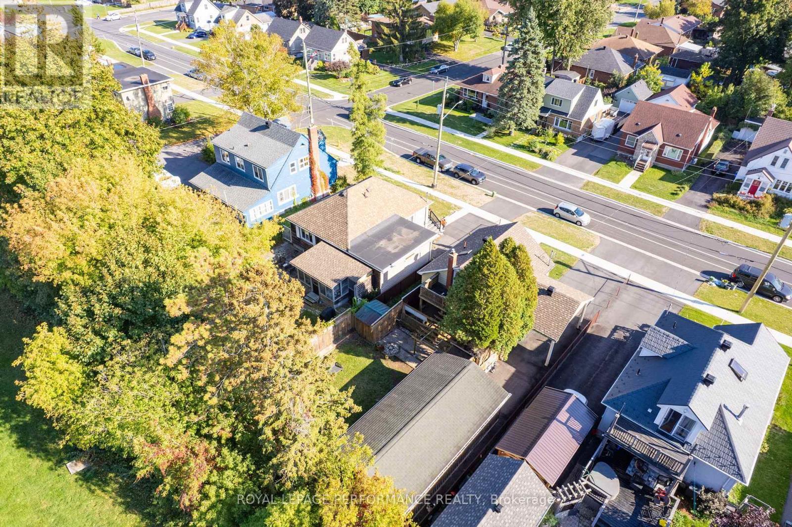 












543 FIFTH STREET E

,
Cornwall,




Ontario
K6H2M6

