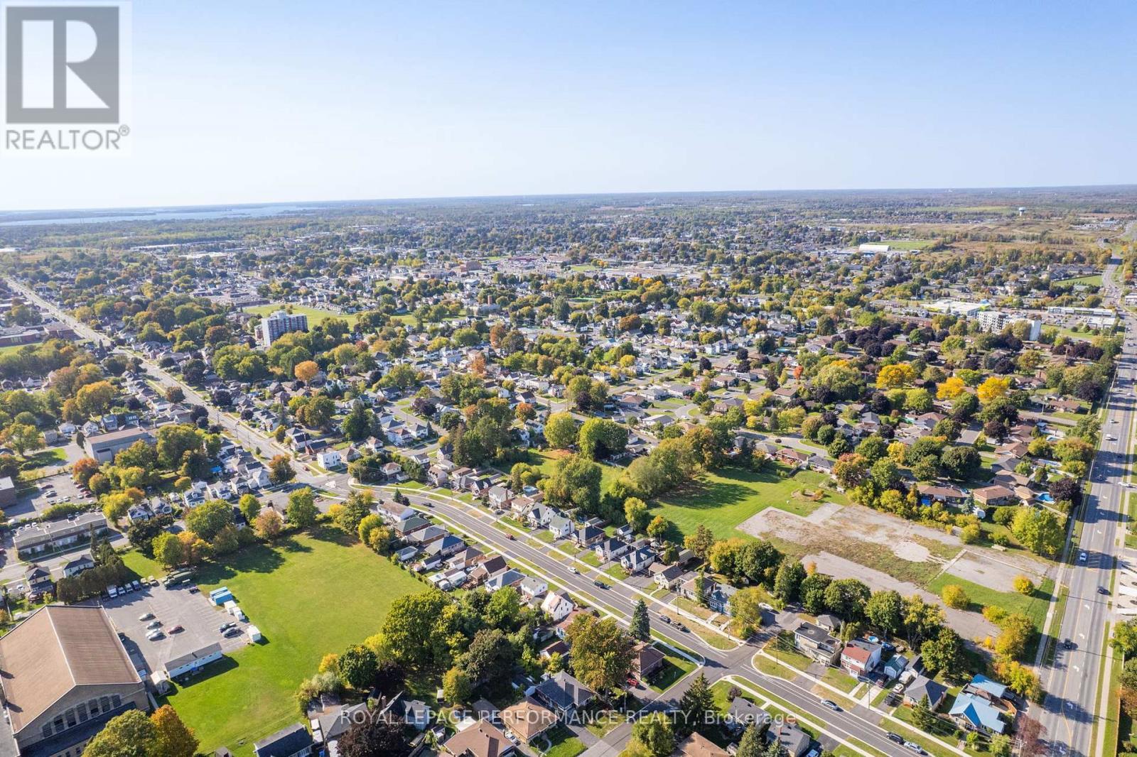 












543 FIFTH STREET E

,
Cornwall,




Ontario
K6H2M6

