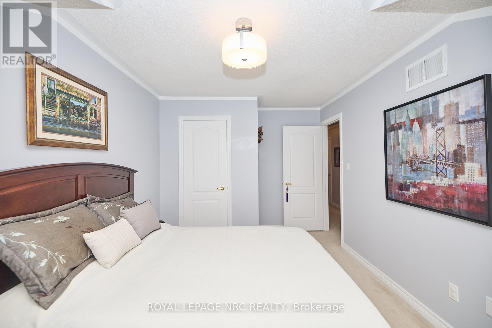 












4 ALEX GRANT PLACE

,
St. Catharines (Secord Woods),




Ontario
L2P0A2

