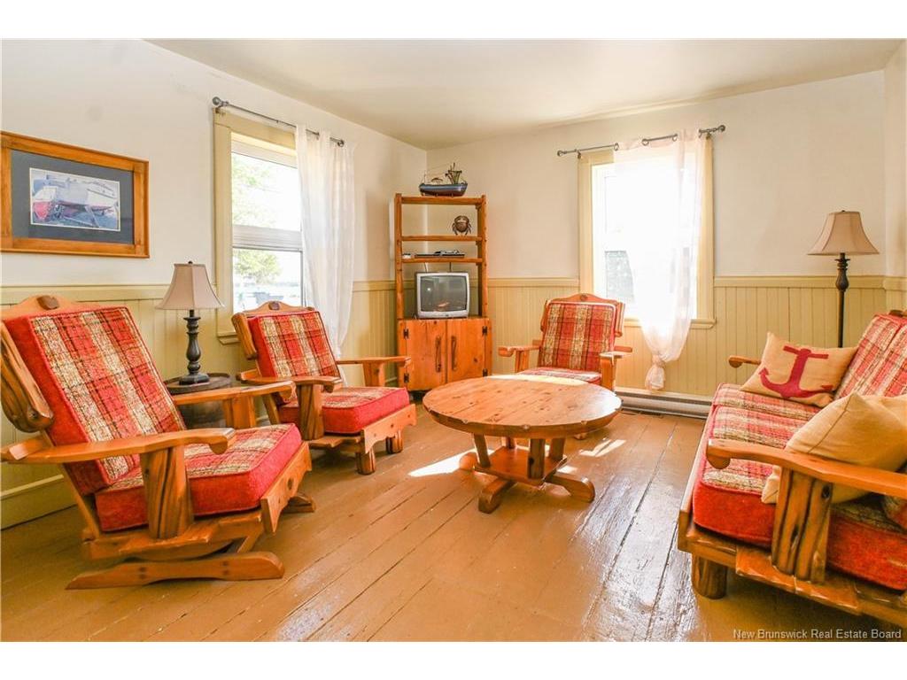 









62


rue du Parc

ST,
Petite-Lamèque,




NB
E8T 1H9

