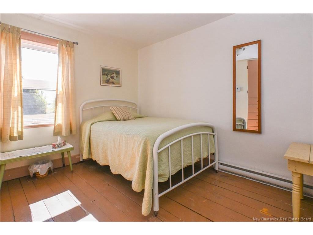 









62


rue du Parc

ST,
Petite-Lamèque,




NB
E8T 1H9

