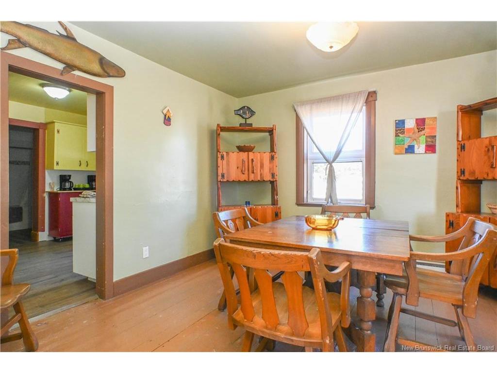 









62


rue du Parc

ST,
Petite-Lamèque,




NB
E8T 1H9

