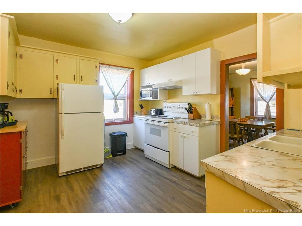 









62


rue du Parc

ST,
Petite-Lamèque,




NB
E8T 1H9

