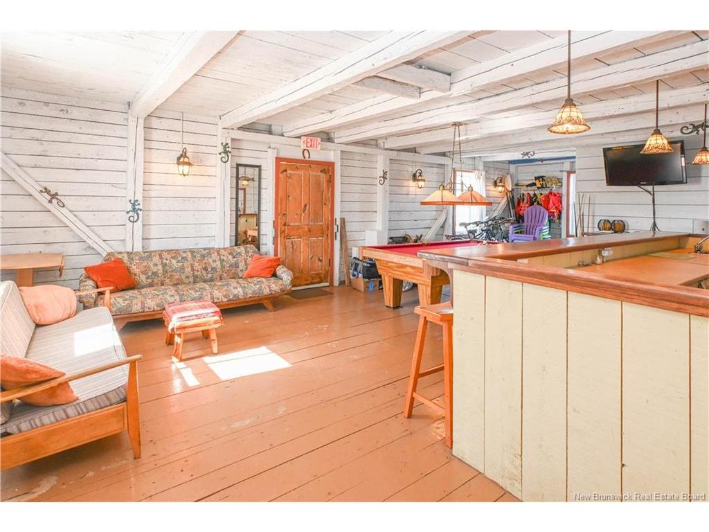 









62


rue du Parc

ST,
Petite-Lamèque,




NB
E8T 1H9

