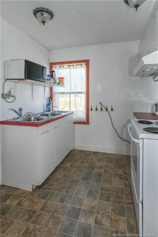 









62


rue du Parc

ST,
Petite-Lamèque,




NB
E8T 1H9

