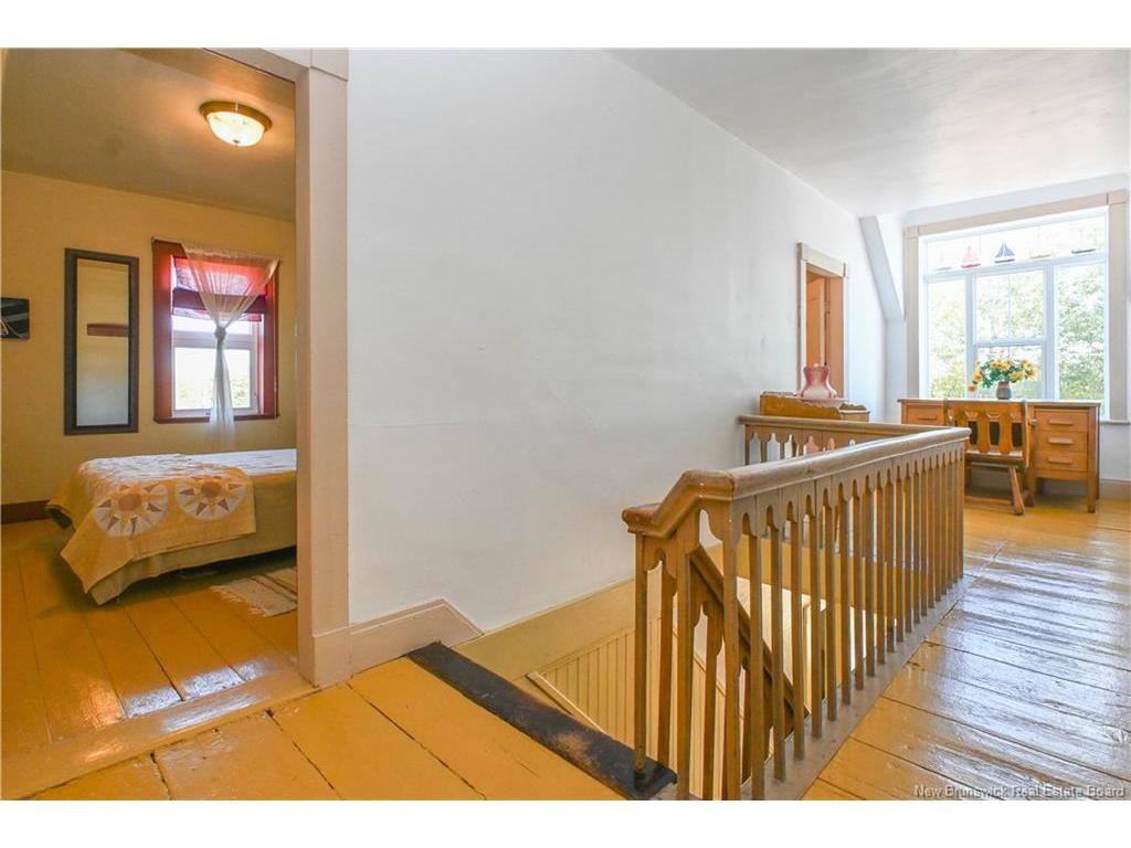 









62


rue du Parc

ST,
Petite-Lamèque,




NB
E8T 1H9

