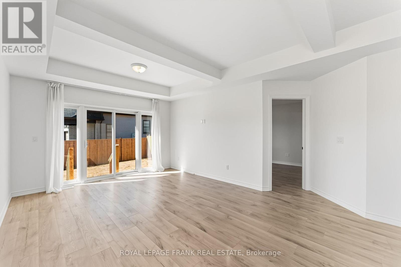 












508 JOSEPH GALE STREET

,
Cobourg,




Ontario
K9A3L4

