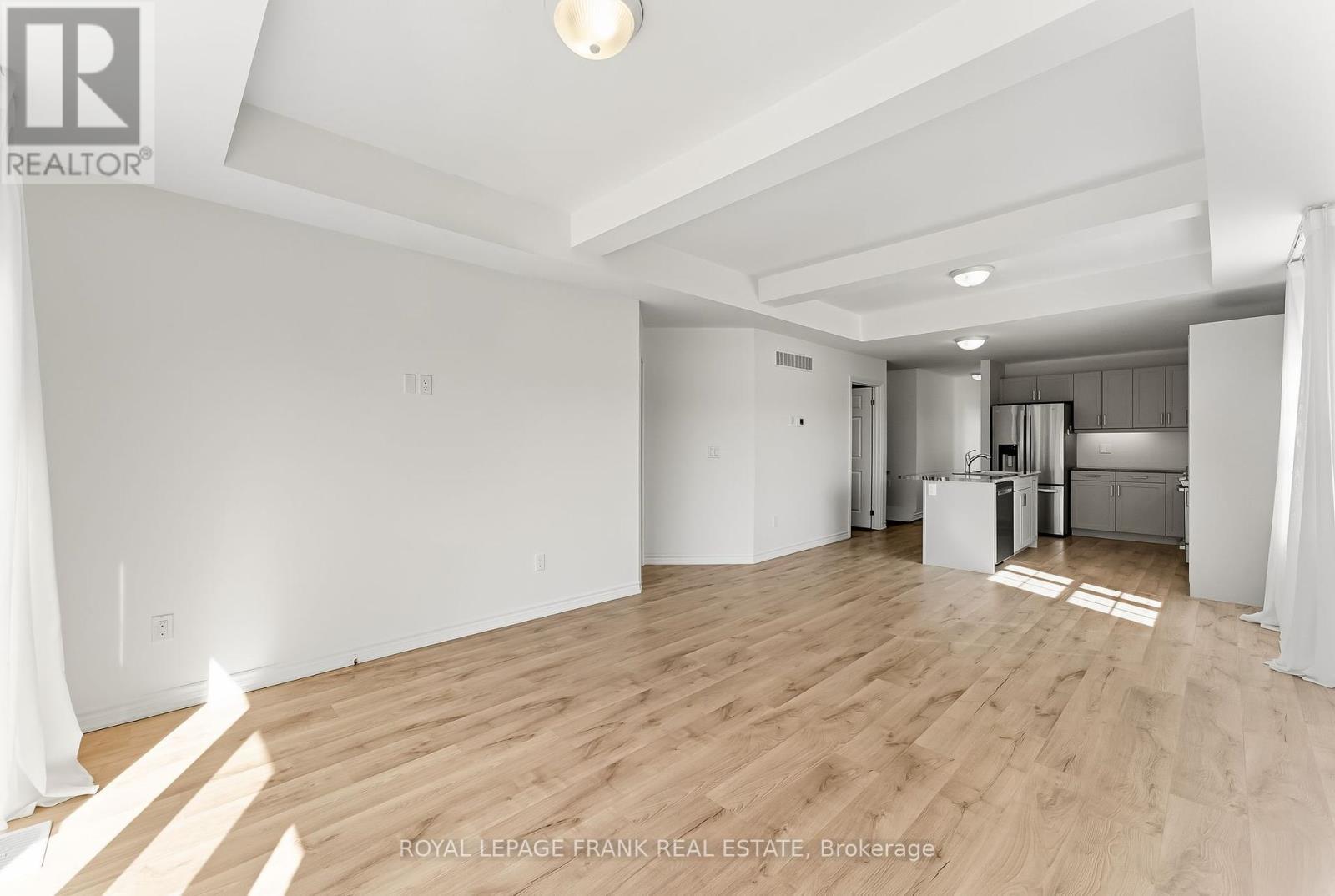 












508 JOSEPH GALE STREET

,
Cobourg,




Ontario
K9A3L4

