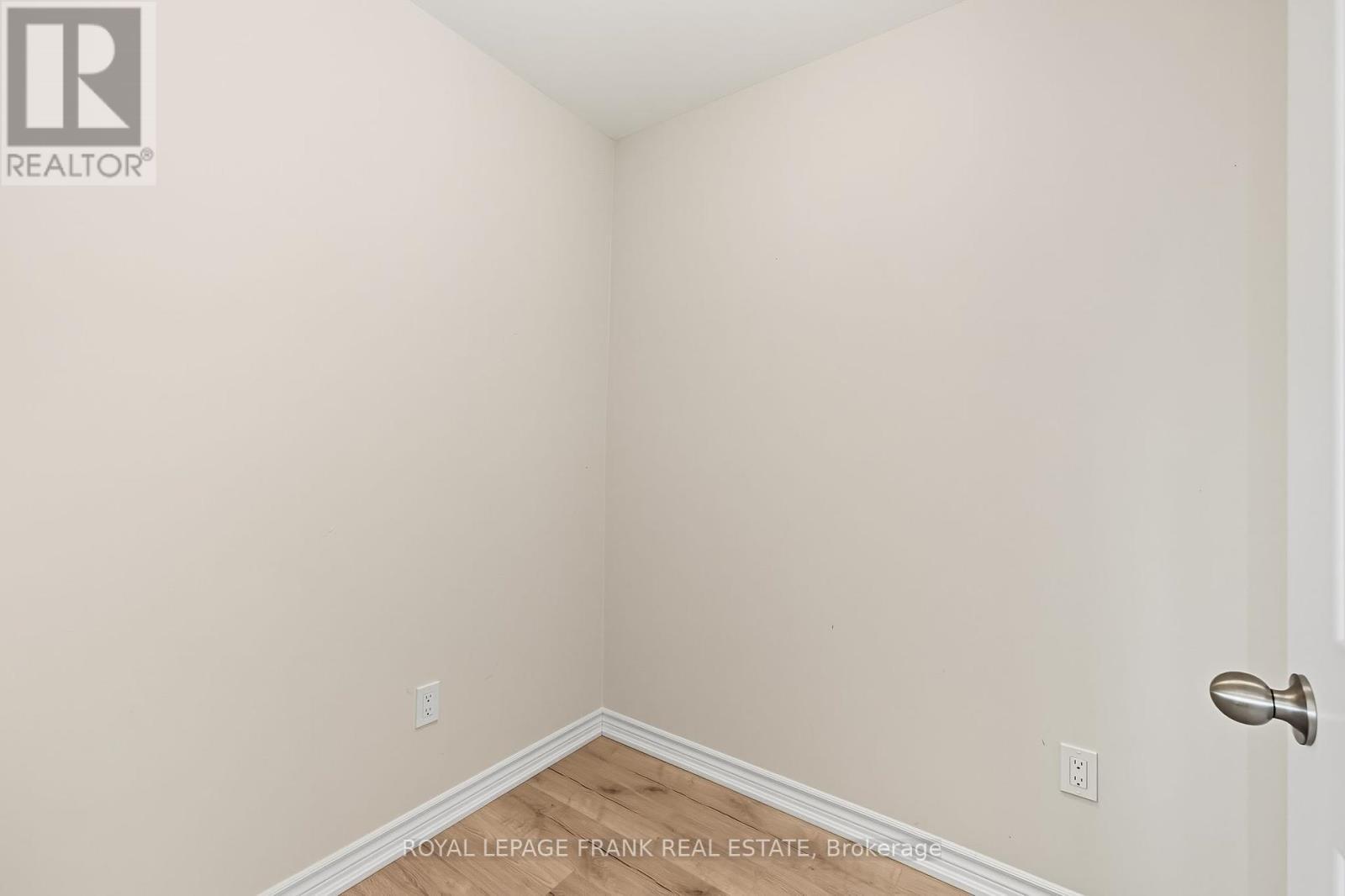 












508 JOSEPH GALE STREET

,
Cobourg,




Ontario
K9A3L4

