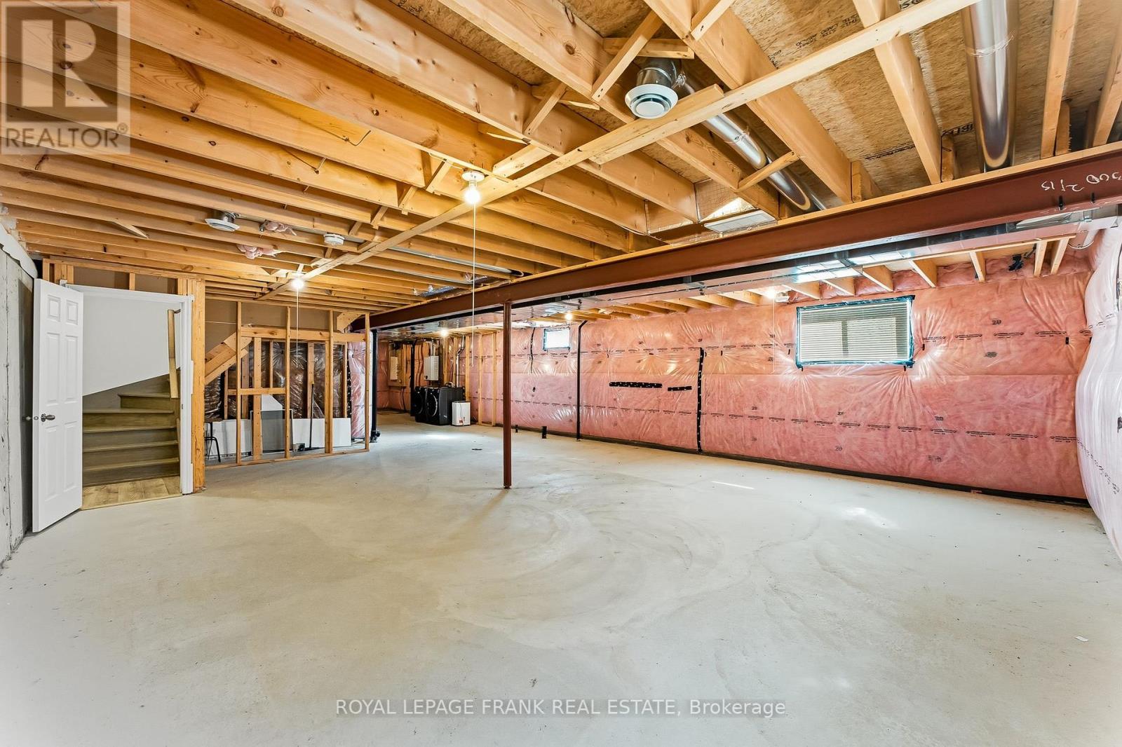 












508 JOSEPH GALE STREET

,
Cobourg,




Ontario
K9A3L4

