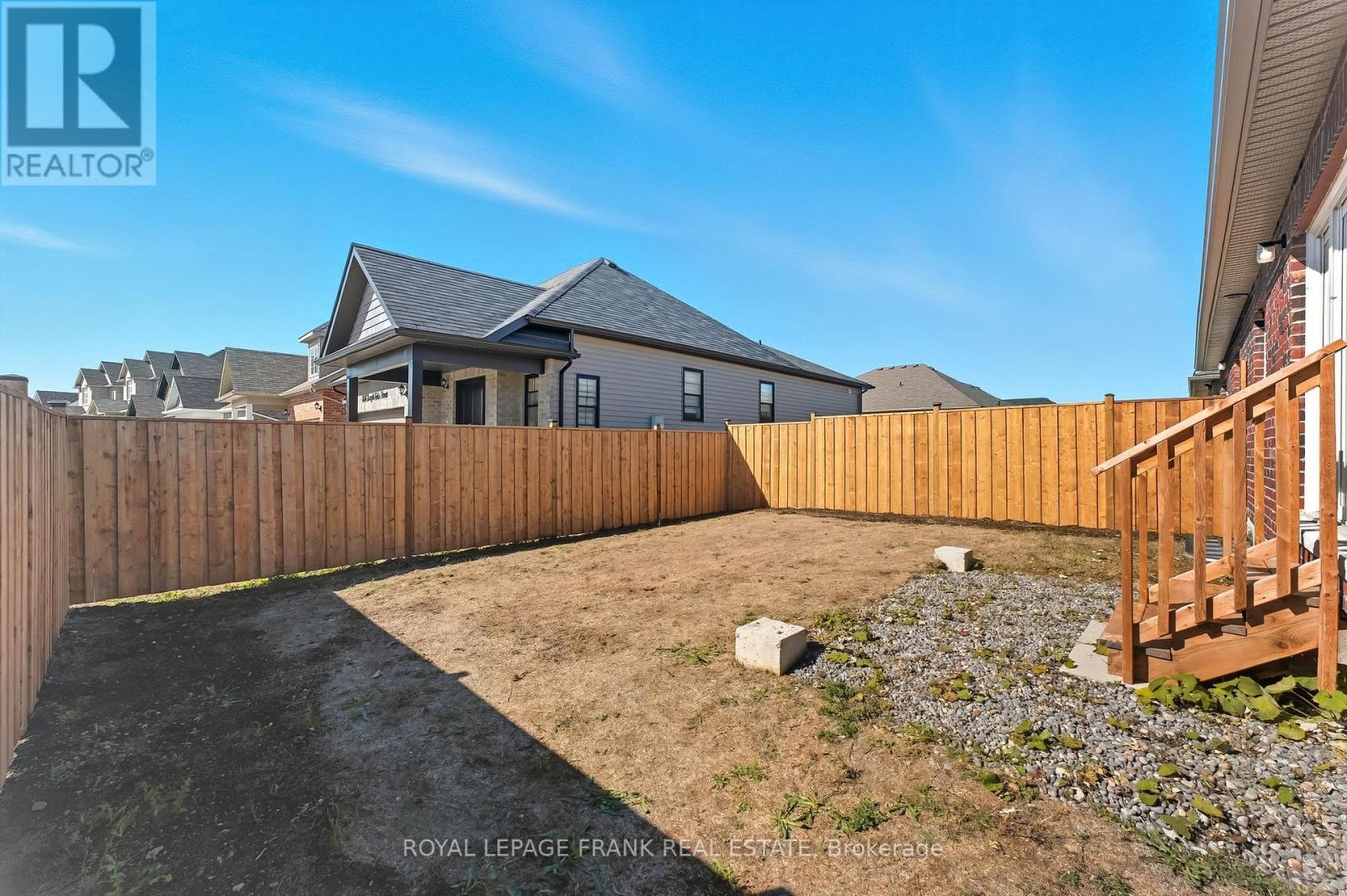 












508 JOSEPH GALE STREET

,
Cobourg,




Ontario
K9A3L4


