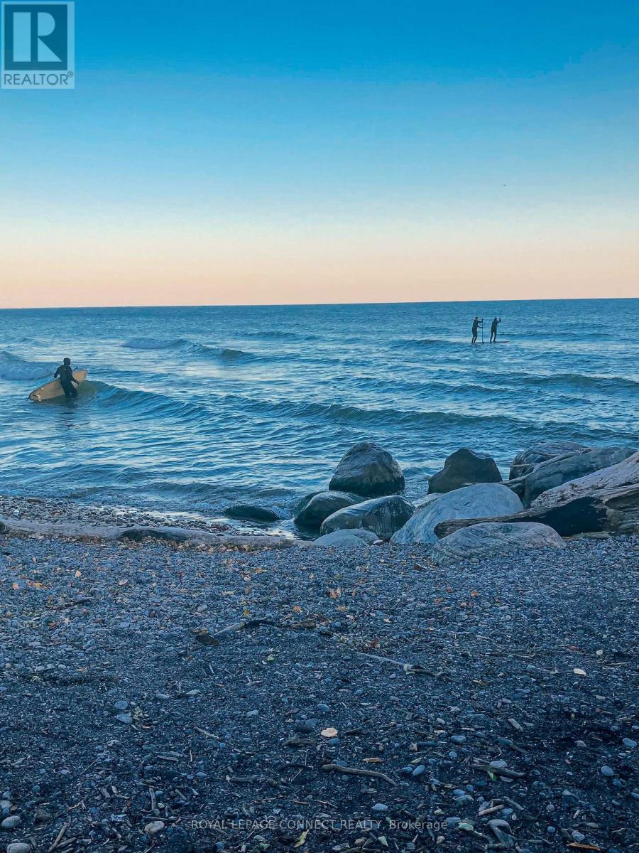 












22 RAVINE PARK CRESCENT

,
Toronto,




Ontario
M1C2M3

