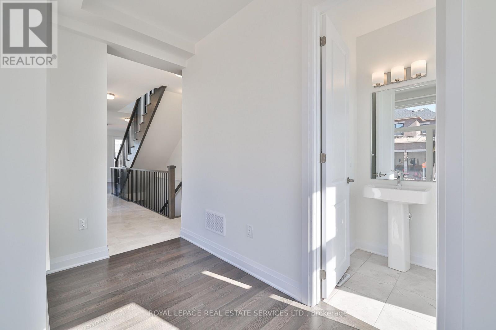 












19 SPIRITWOOD WAY

,
Brampton,




Ontario
L6X0T5

