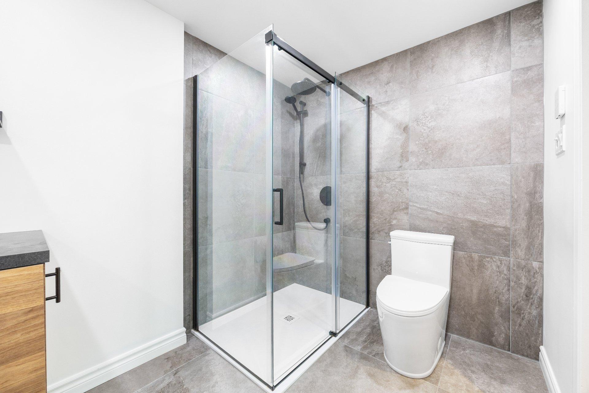 









125


Rue des Hérons

,
La Prairie,




QC
J5R6B6

