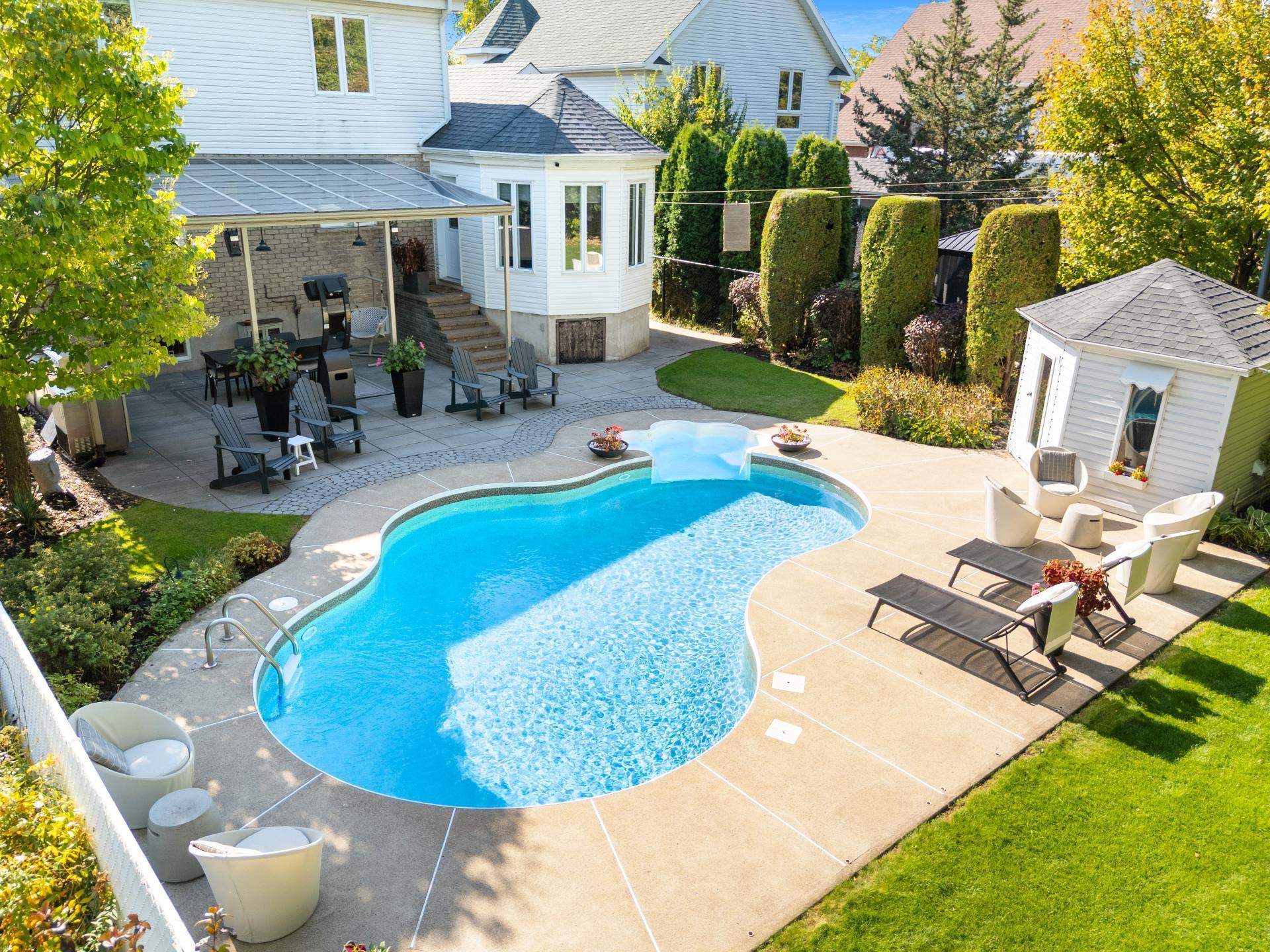 









125


Rue des Hérons

,
La Prairie,




QC
J5R6B6

