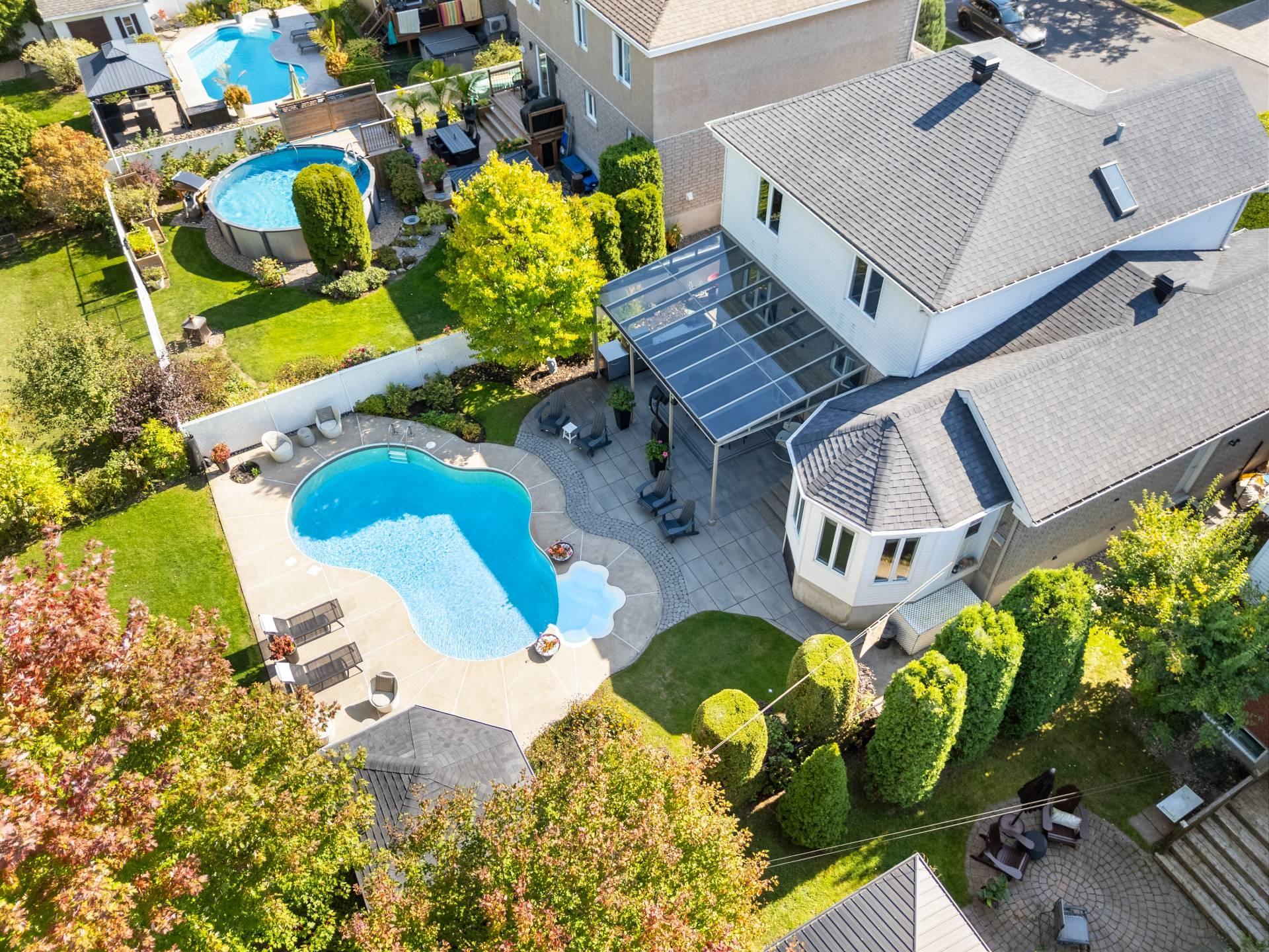 









125


Rue des Hérons

,
La Prairie,




QC
J5R6B6

