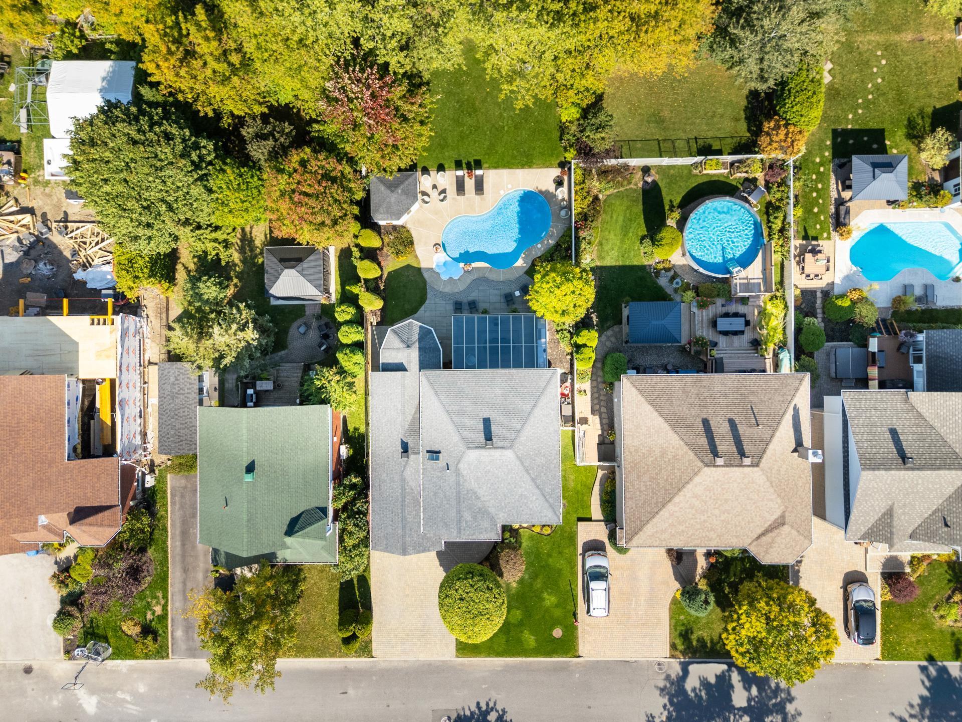 









125


Rue des Hérons

,
La Prairie,




QC
J5R6B6

