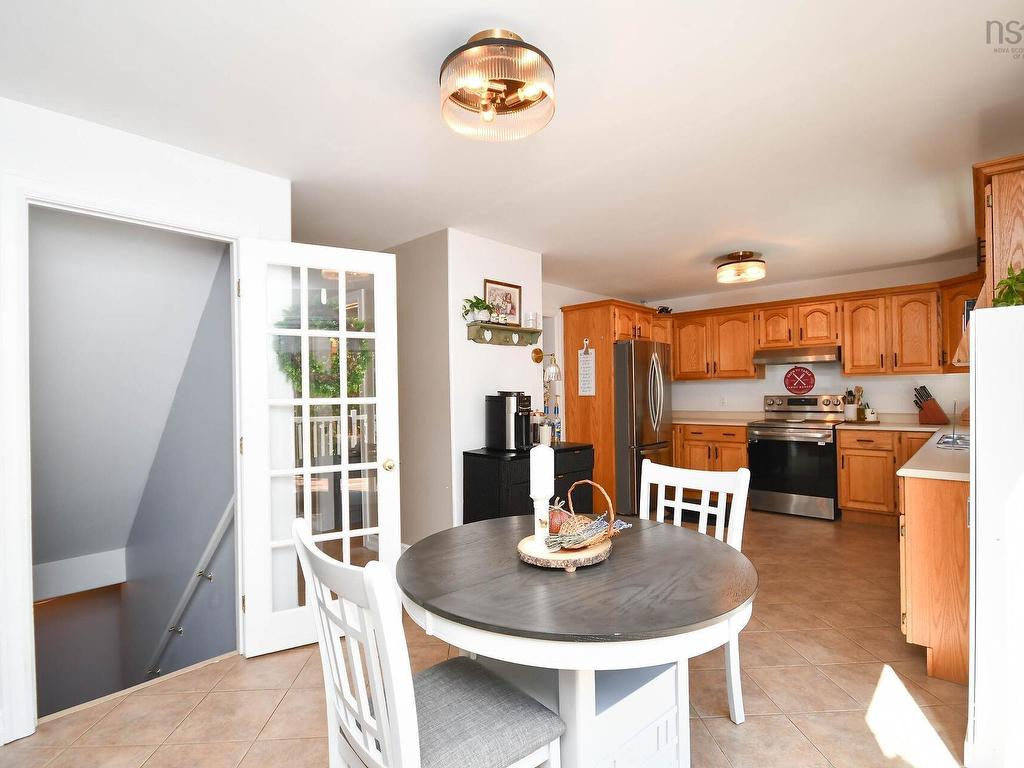 












53 Rivendale Drive

,
Beaver Bank,




NS
B4G 1B6

