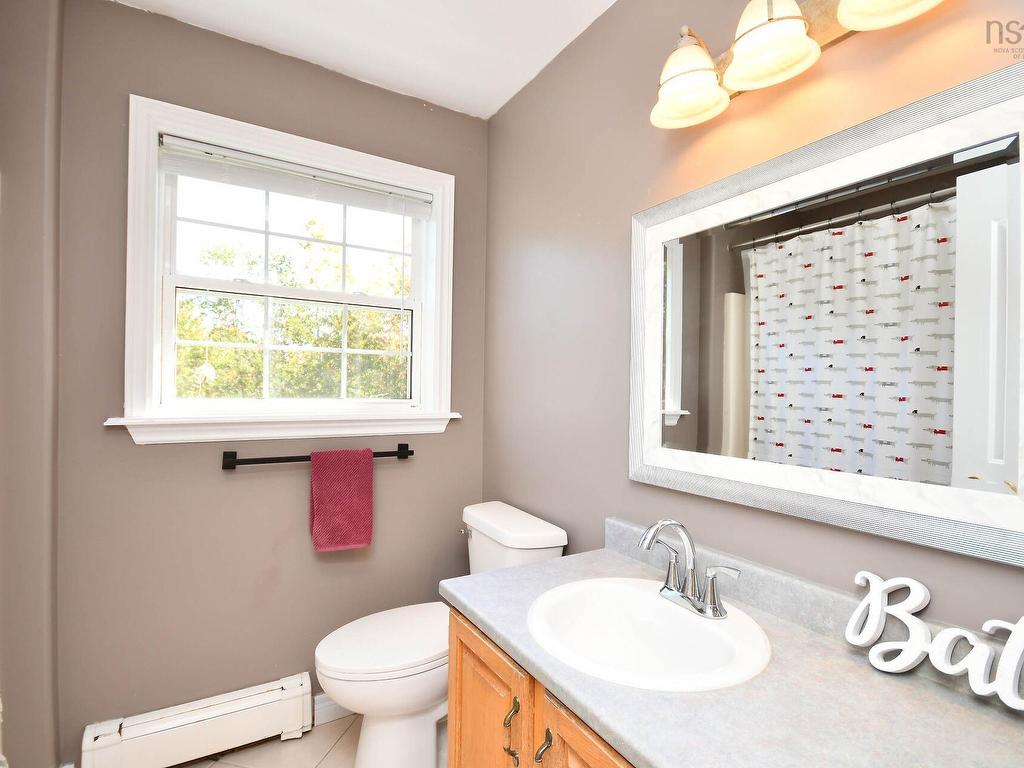 












53 Rivendale Drive

,
Beaver Bank,




NS
B4G 1B6


