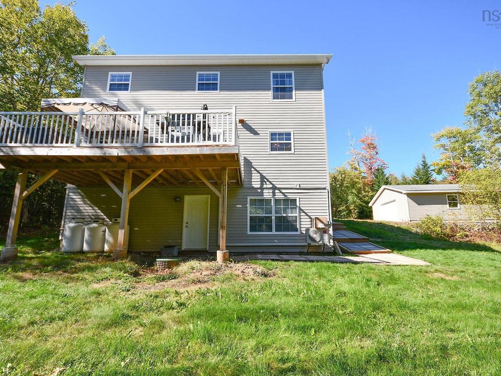 












53 Rivendale Drive

,
Beaver Bank,




NS
B4G 1B6


