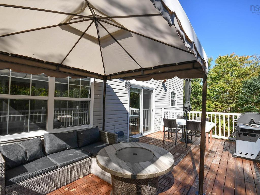 












53 Rivendale Drive

,
Beaver Bank,




NS
B4G 1B6

