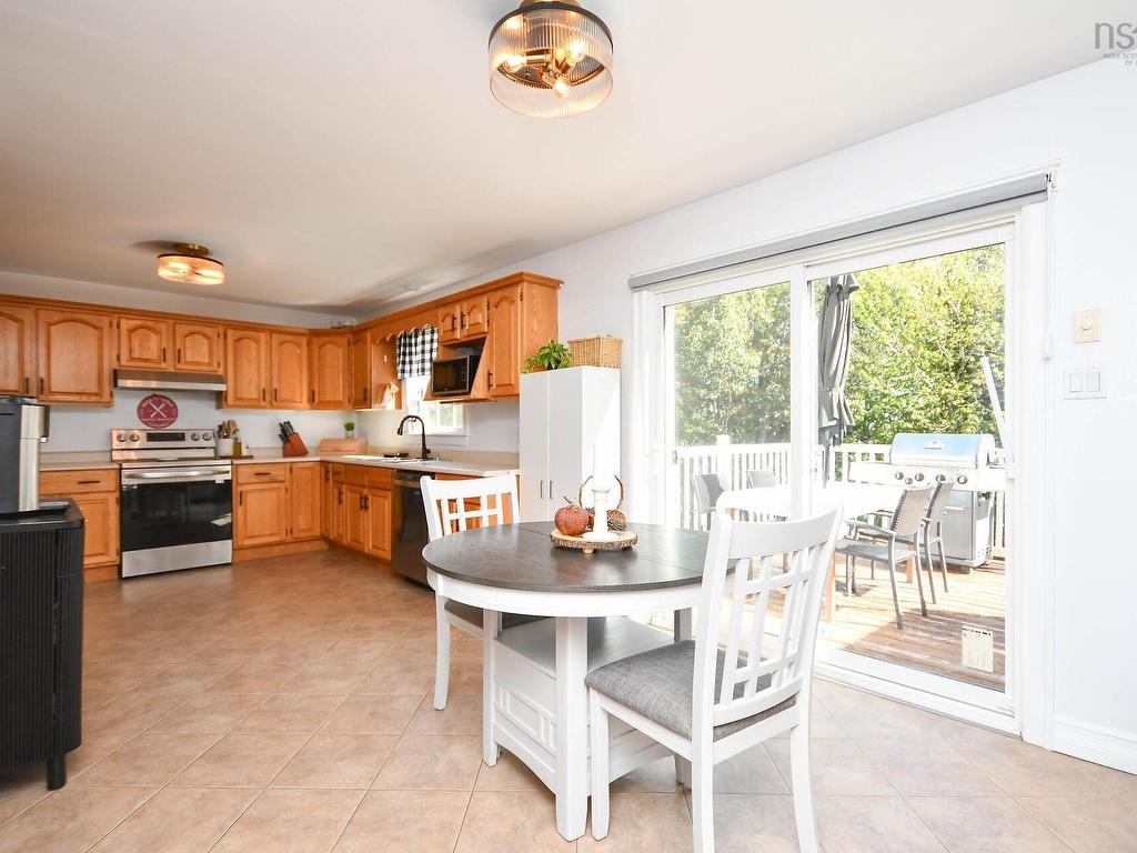 












53 Rivendale Drive

,
Beaver Bank,




NS
B4G 1B6

