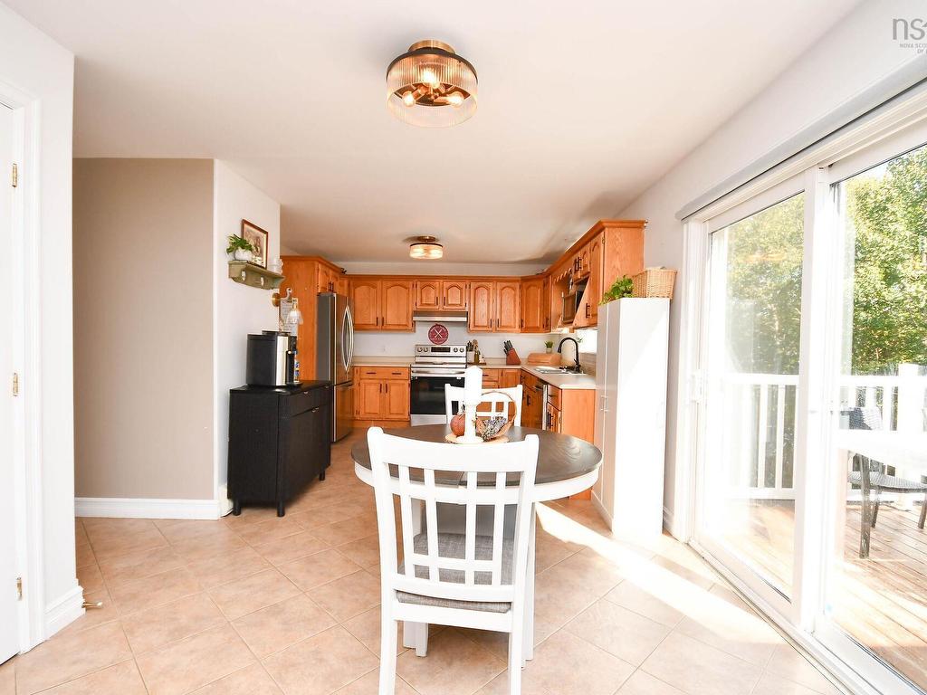 












53 Rivendale Drive

,
Beaver Bank,




NS
B4G 1B6

