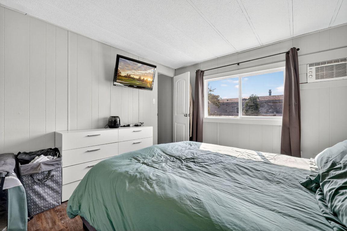 









8945


HWY 97N

, 34,
Kelowna,




BC
V4V 1E8

