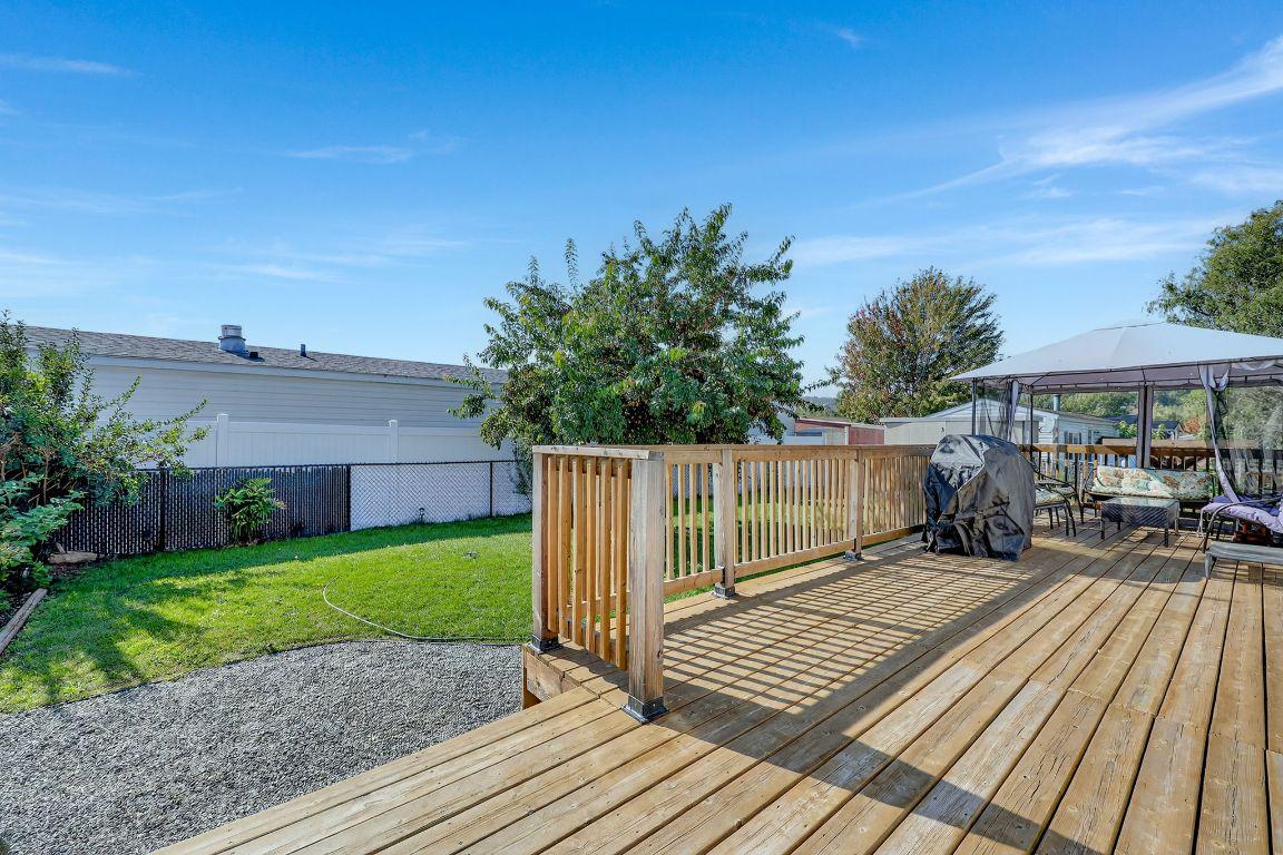 









8945


HWY 97N

, 34,
Kelowna,




BC
V4V 1E8

