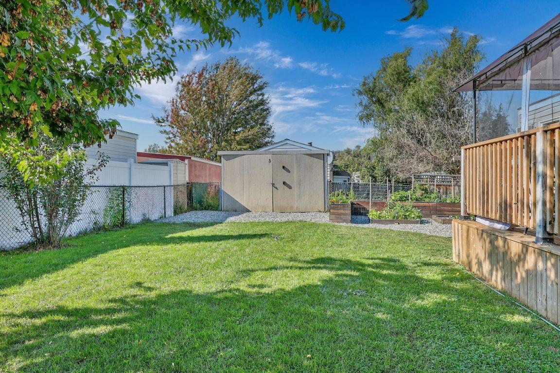 









8945


HWY 97N

, 34,
Kelowna,




BC
V4V 1E8

