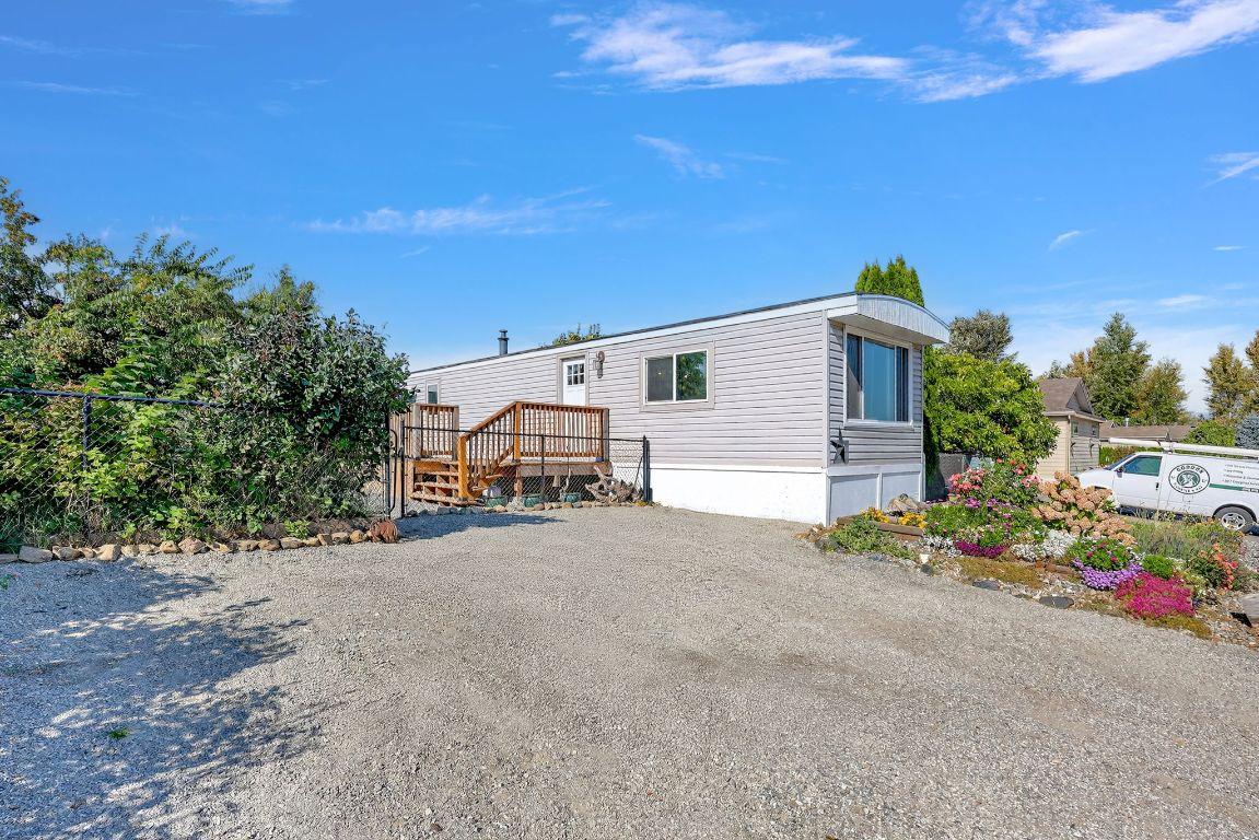 









8945


HWY 97N

, 34,
Kelowna,




BC
V4V 1E8

