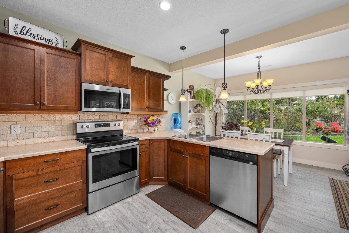 









2551


Paramount

Drive,
West Kelowna,




BC
V4T 3H5

