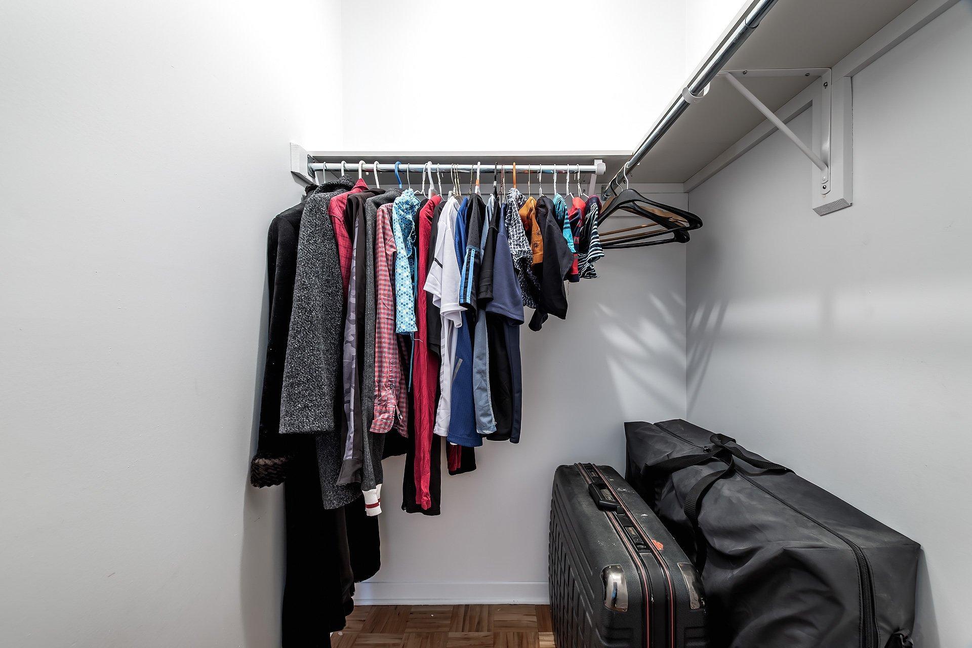 









438


Boul. Nobert

,
Longueuil (Le Vieux-Longueuil),




QC
J4J5L8

