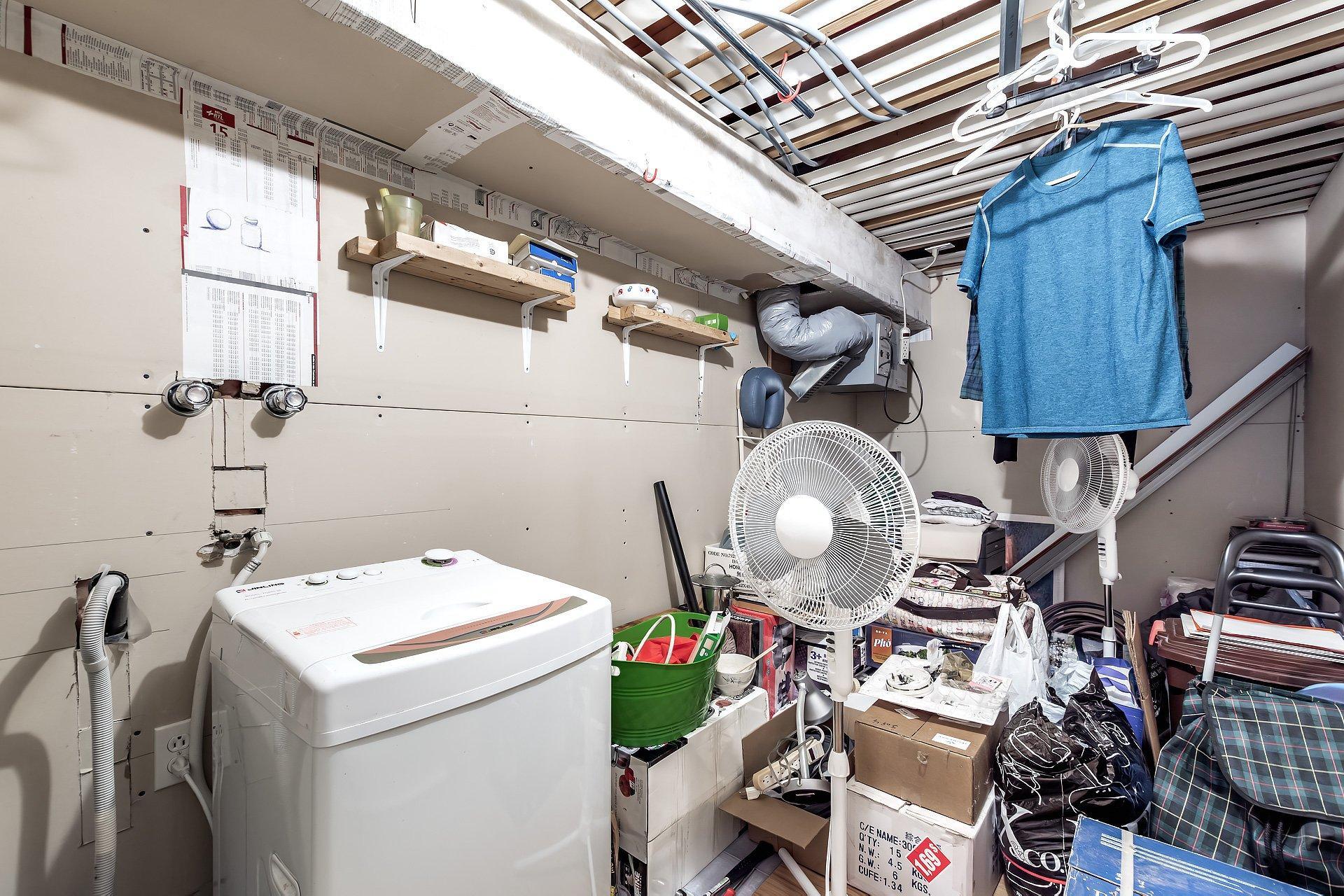 









438


Boul. Nobert

,
Longueuil (Le Vieux-Longueuil),




QC
J4J5L8


