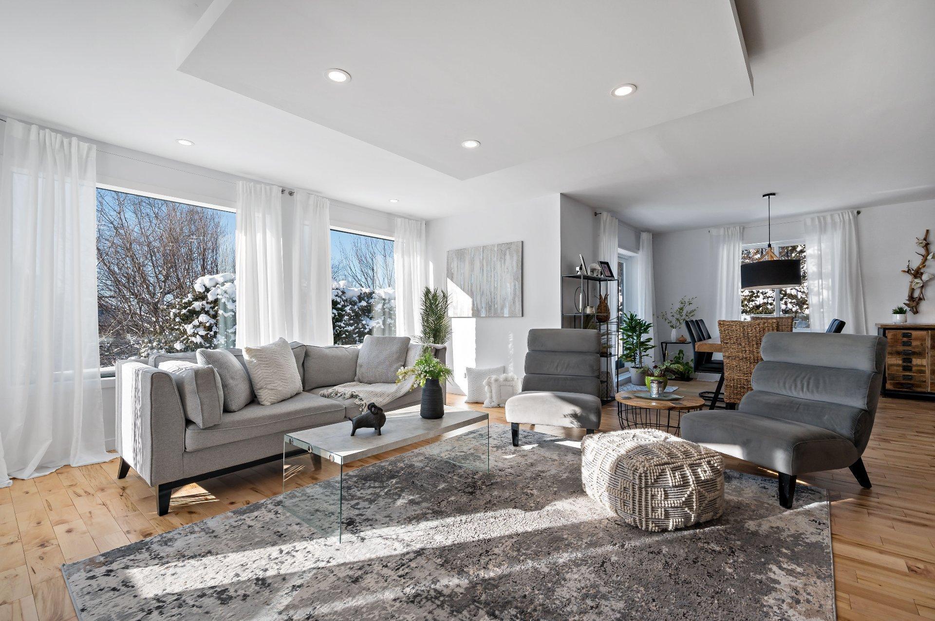 









22


Rue des Ardoises

,
Sainte-Agathe-des-Monts,




QC
J8C3N2

