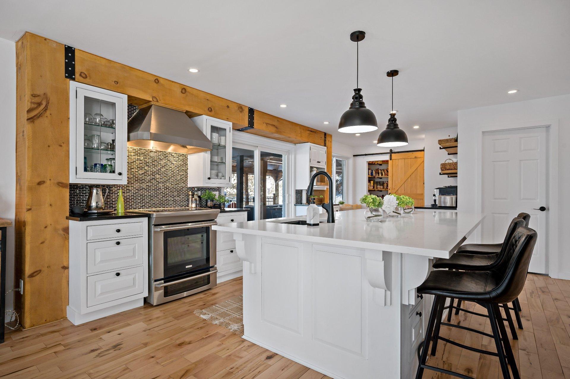 









22


Rue des Ardoises

,
Sainte-Agathe-des-Monts,




QC
J8C3N2

