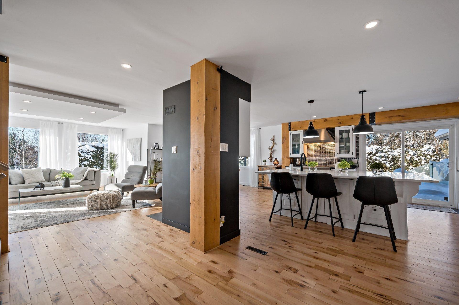 









22


Rue des Ardoises

,
Sainte-Agathe-des-Monts,




QC
J8C3N2

