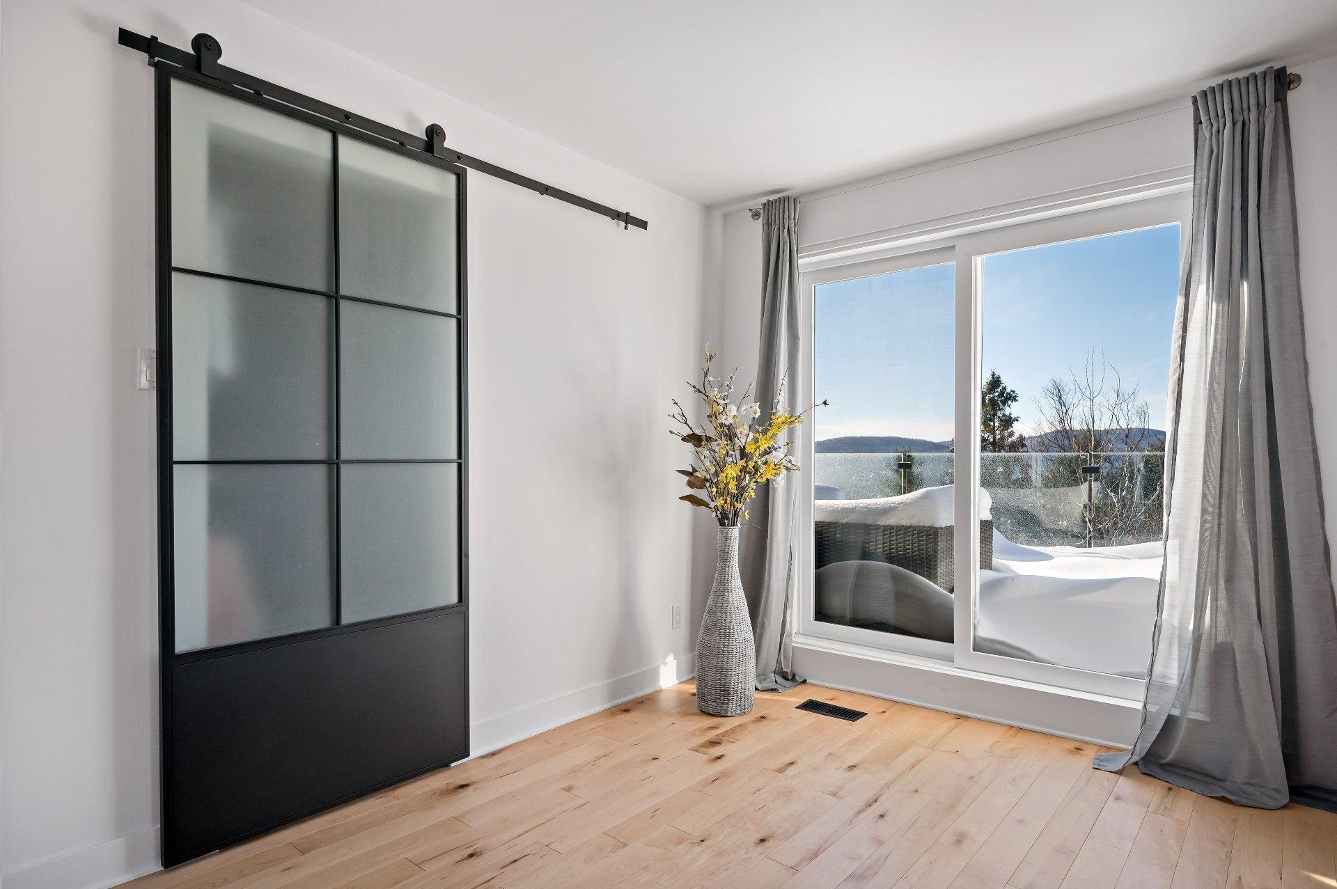 









22


Rue des Ardoises

,
Sainte-Agathe-des-Monts,




QC
J8C3N2

