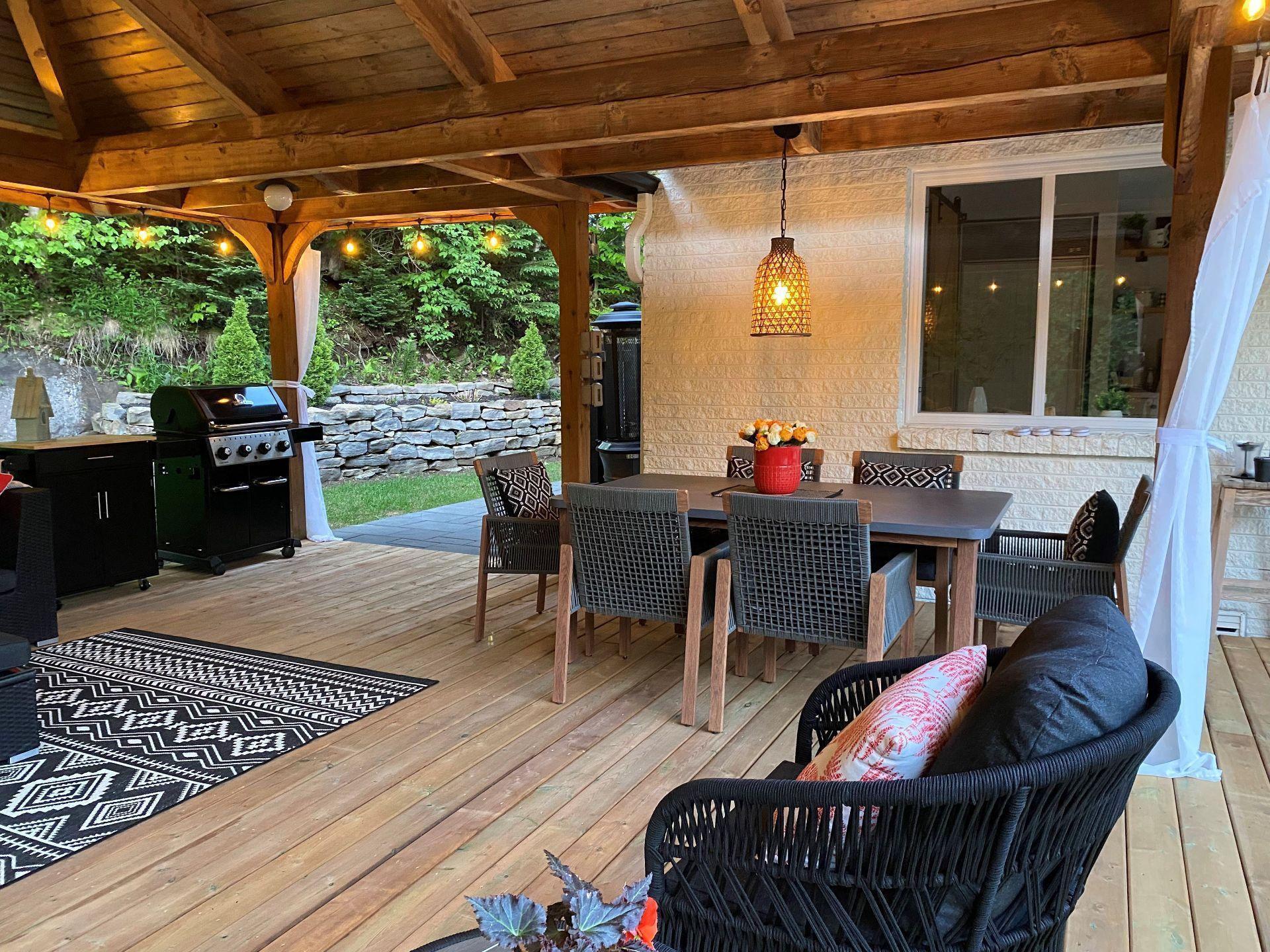 









22


Rue des Ardoises

,
Sainte-Agathe-des-Monts,




QC
J8C3N2

