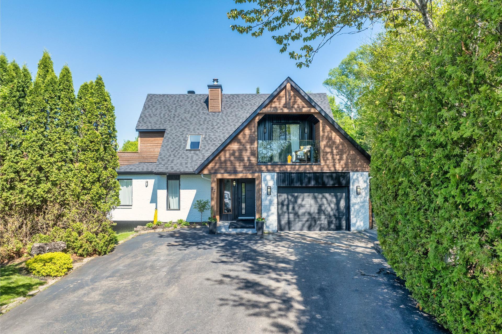 









22


Rue des Ardoises

,
Sainte-Agathe-des-Monts,




QC
J8C3N2

